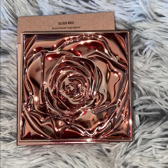 Smashbox Gilded Rose Petal Metal Highlighter - Picture 2 of 8